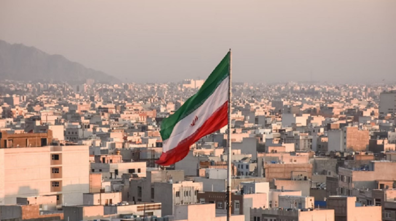 "فايننشال تايمز": لقاءات إيرانية-أمريكية مباشرة للمرة الأولى منذ 5 سنوات في نيويورك
